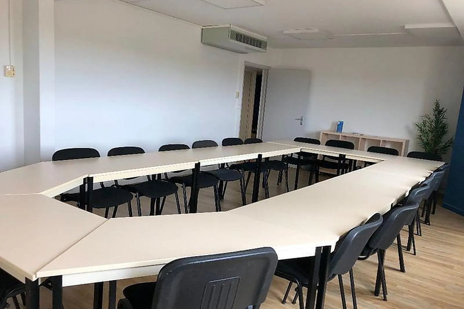 Lieux événementiels, CENTRE D'AFFAIRES ECONOMIS