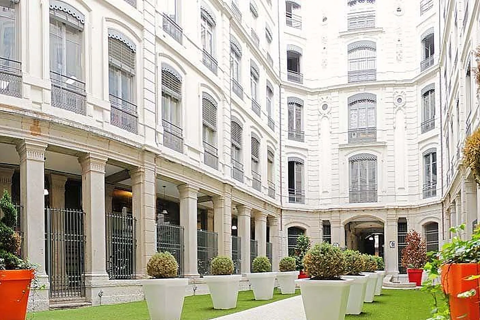 Lieux événementiels, CENTRE D'AFFAIRES LE 21