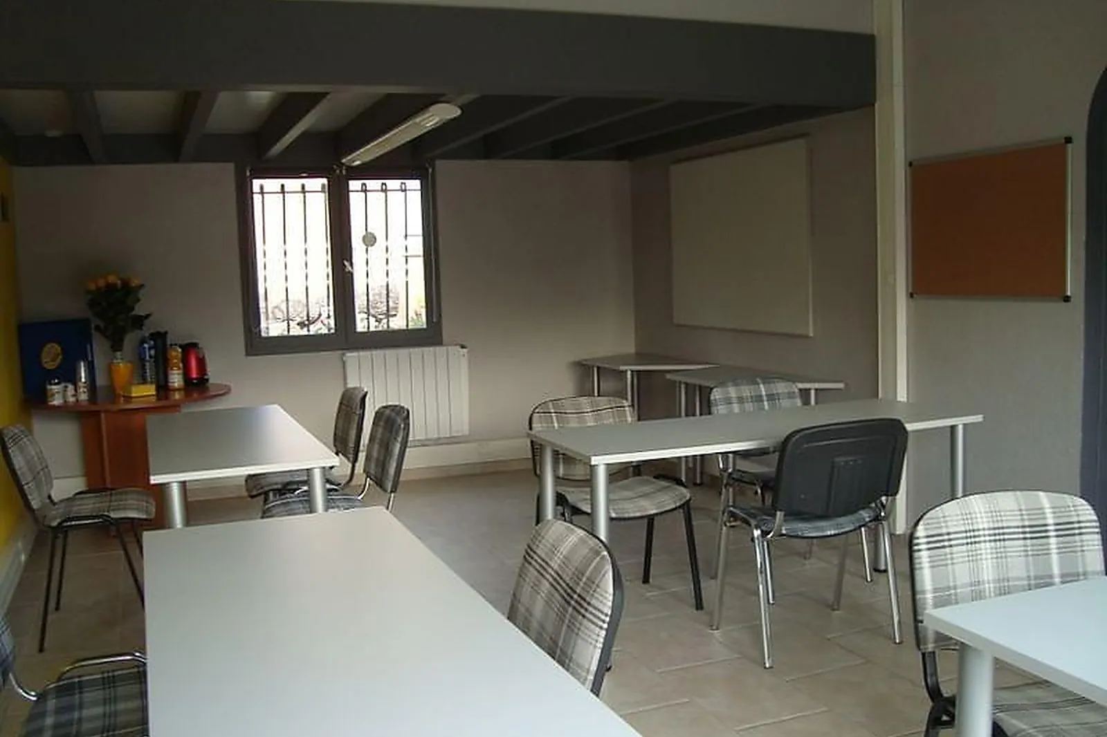 Lieux événementiels, B&B HOTEL AIX-EN-PROVENCE VENELLES