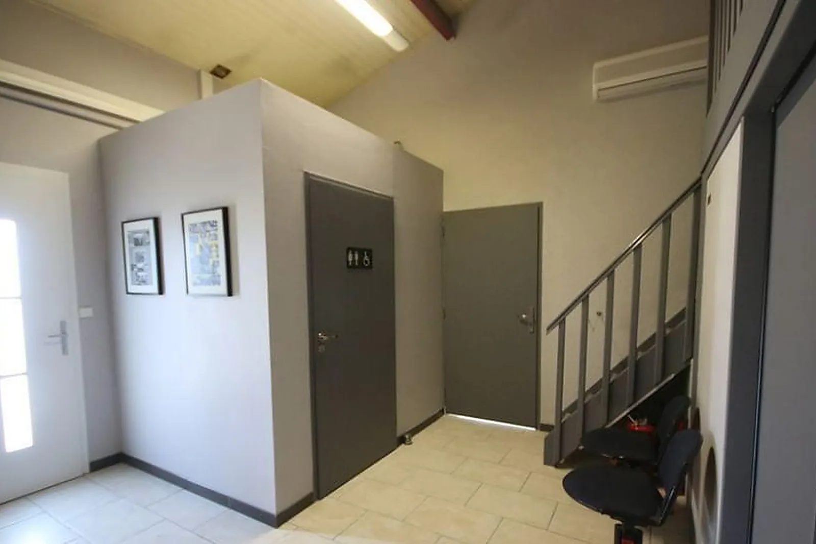 Lieux événementiels, B&B HOTEL AIX-EN-PROVENCE VENELLES