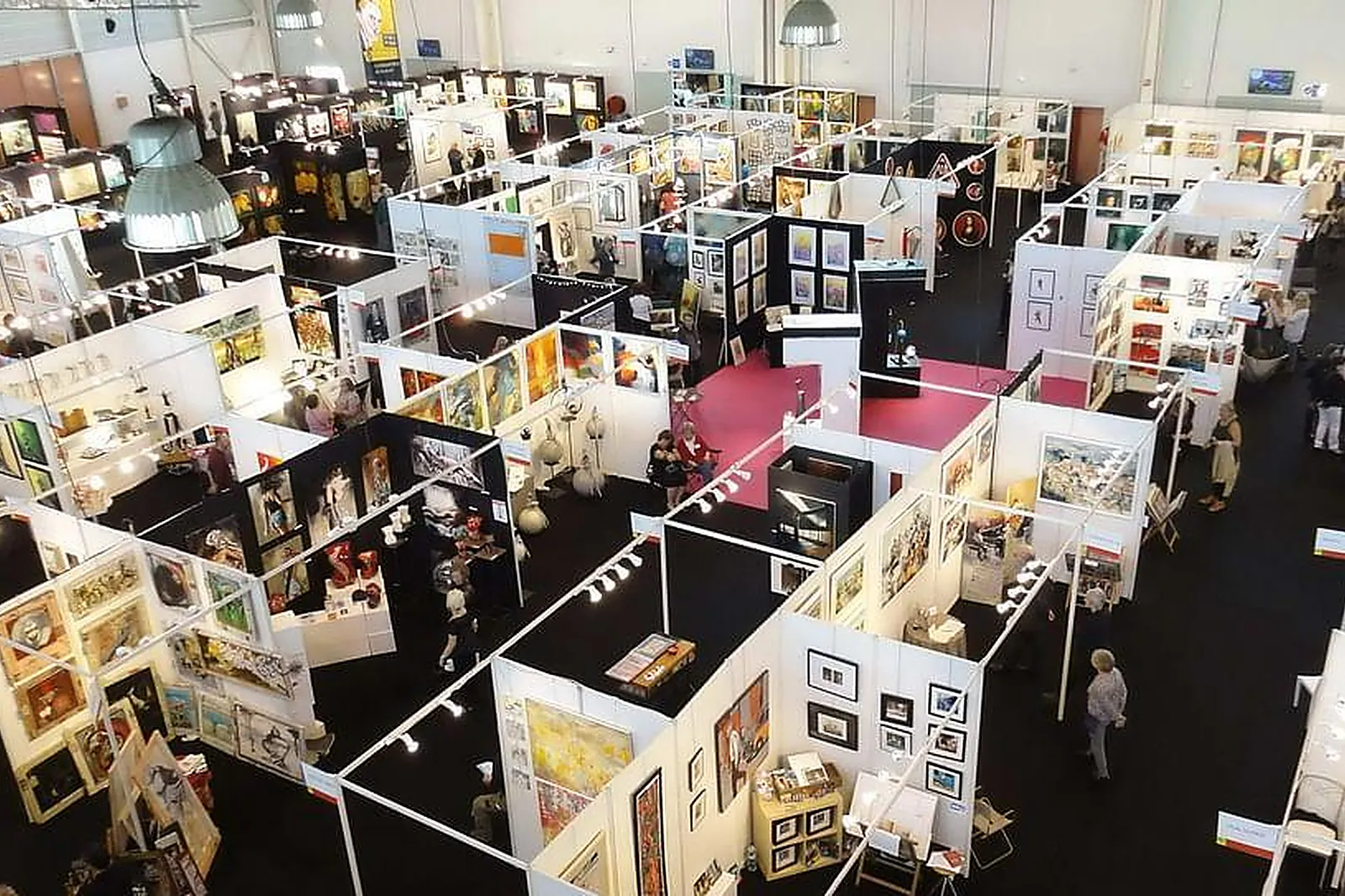 Lieux événementiels, CENTRE DE CONGRÈS ET D'EXPOSITION DIAGORA