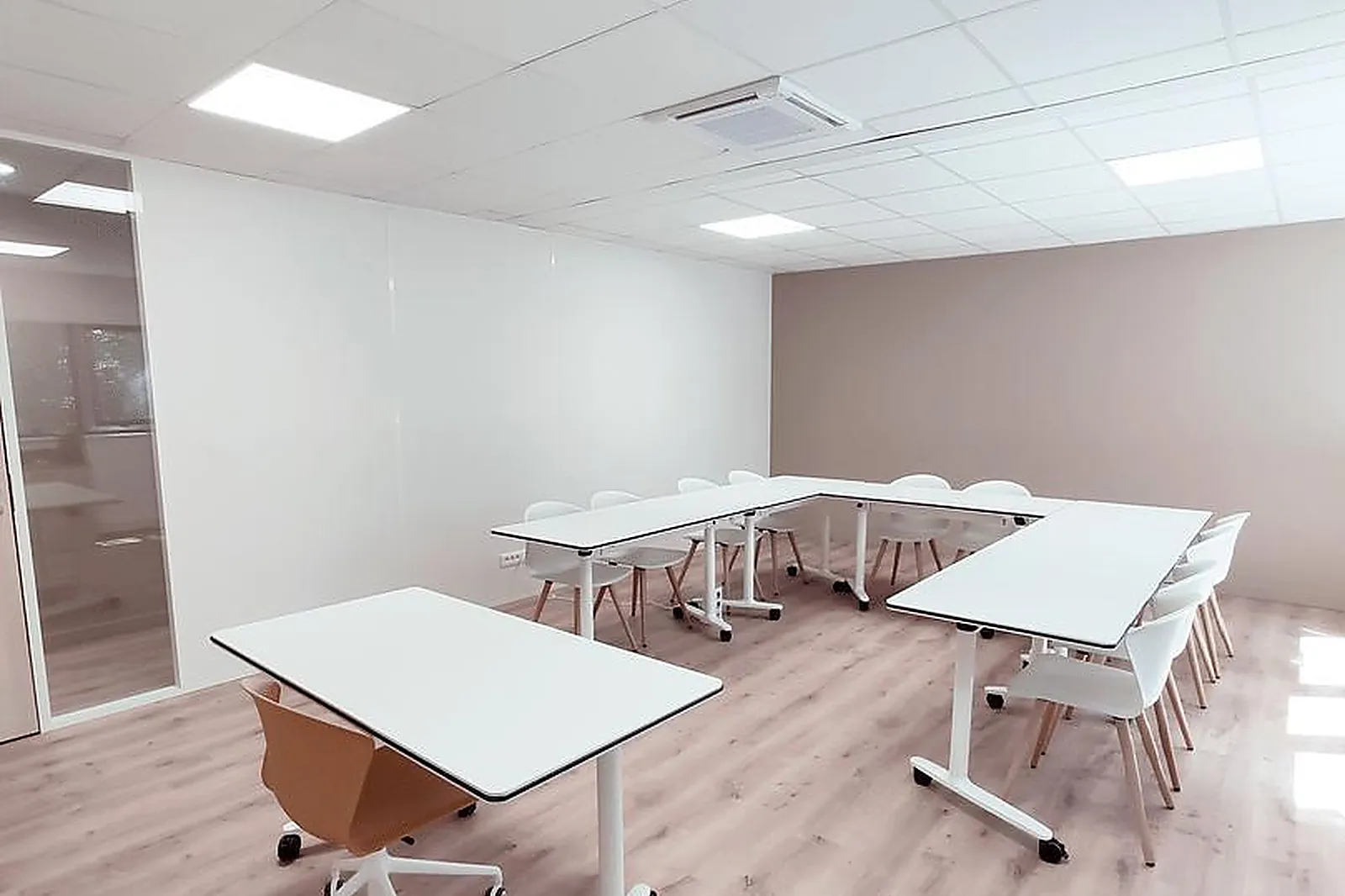 Lieux événementiels, CENTRE DE FORMATION INAKA