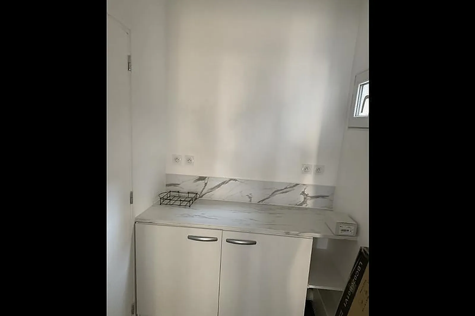 Lieux événementiels, ESPACE THAU ADMIN