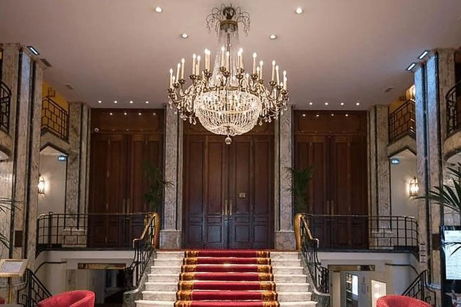 Lieux événementiels, CERCLE NATIONAL DES ARMÉES