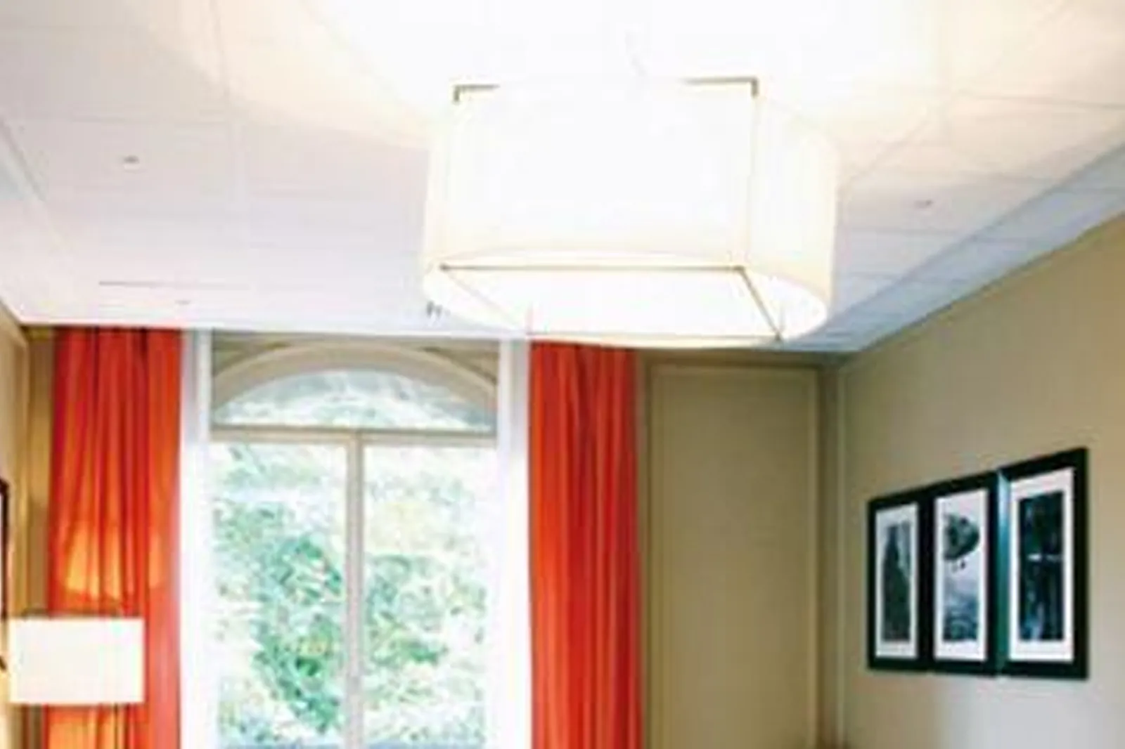 Lieux événementiels, CERCLE NATIONAL DES ARMÉES