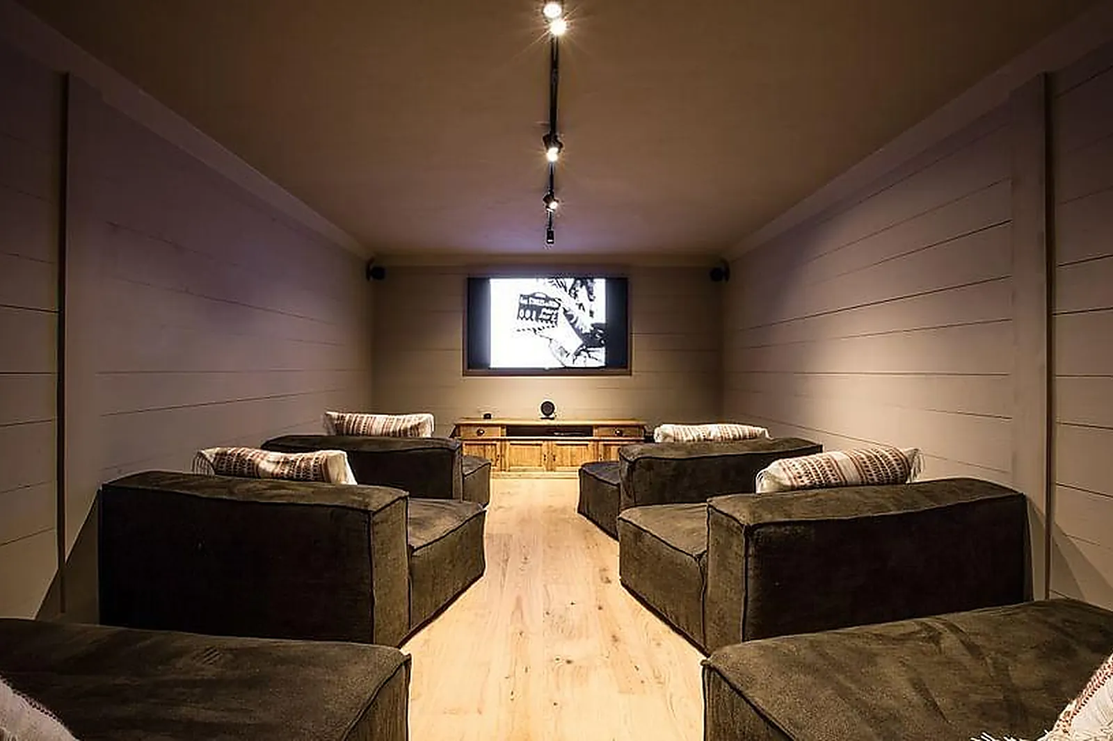 Lieux événementiels, CHALET EMPEREUR