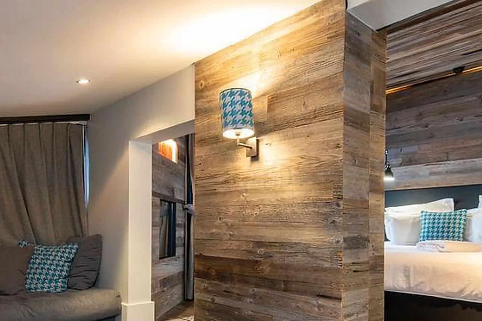 Lieux événementiels, CHALET HÔTEL LE PRIEURÉ ***