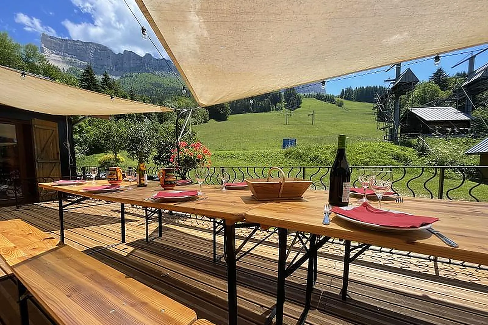 Lieux événementiels, CHALET DE LA HULOTTE