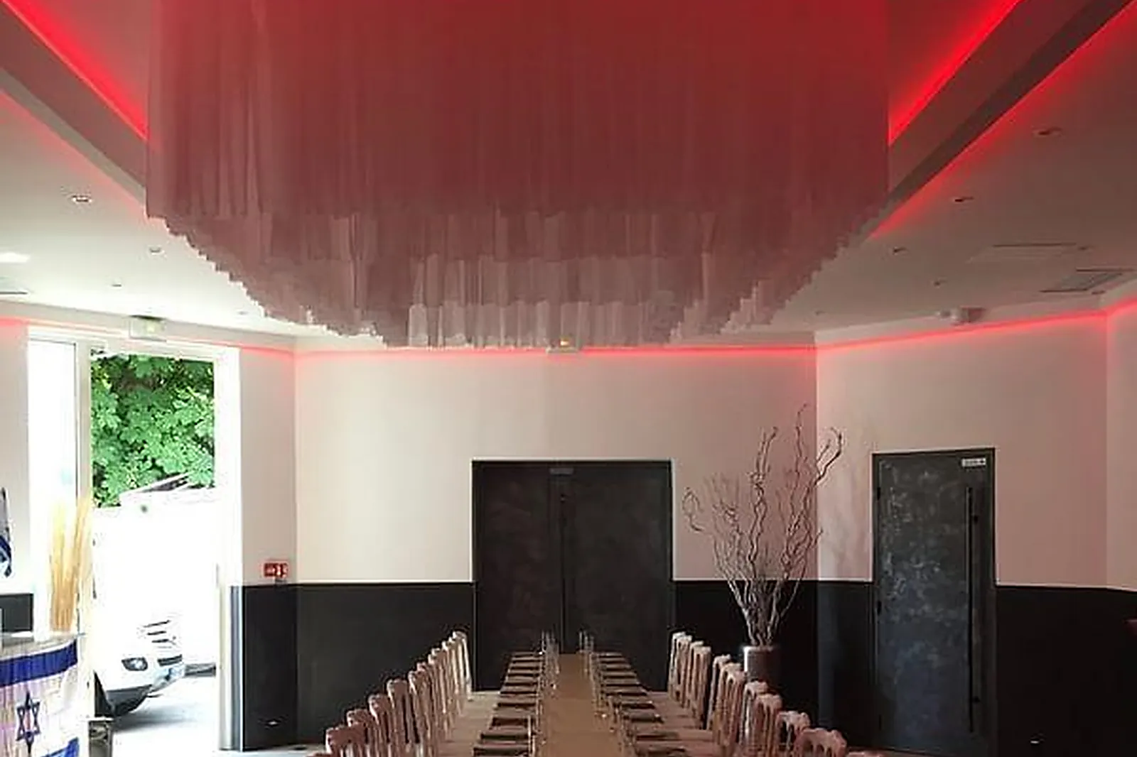 Lieux événementiels, CHALET DES PINS