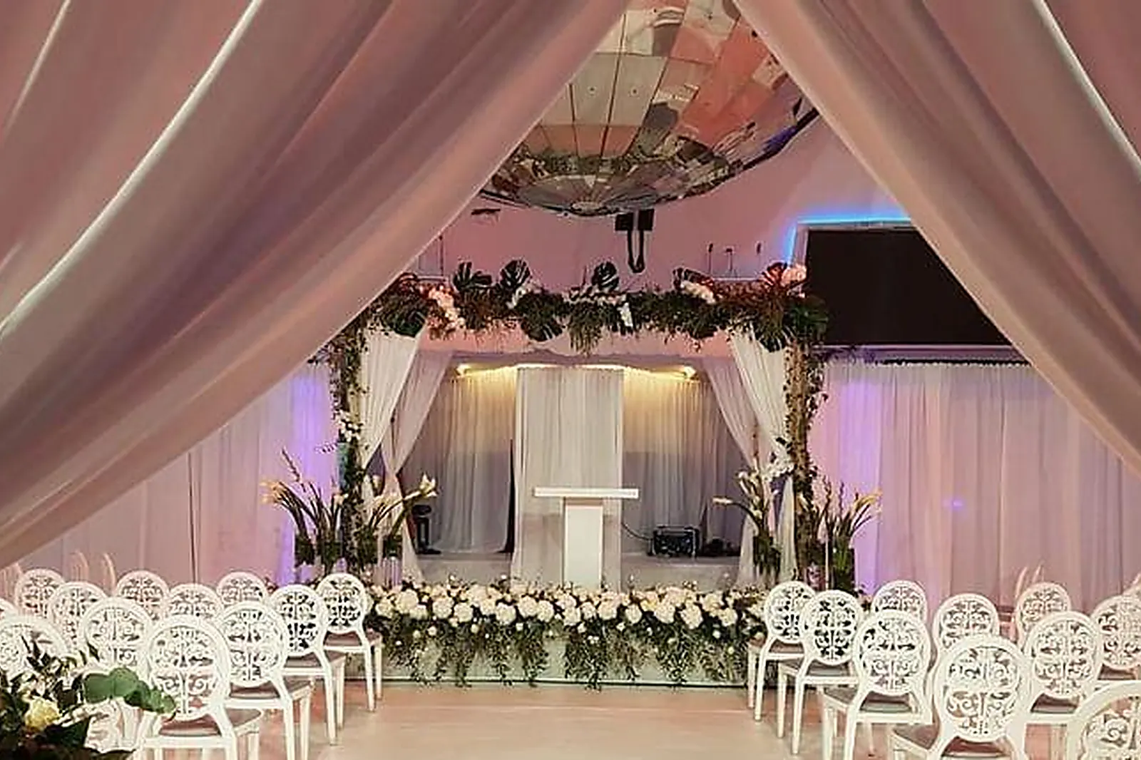 Lieux événementiels, CHALET DU LAC DE SAINT-MANDE