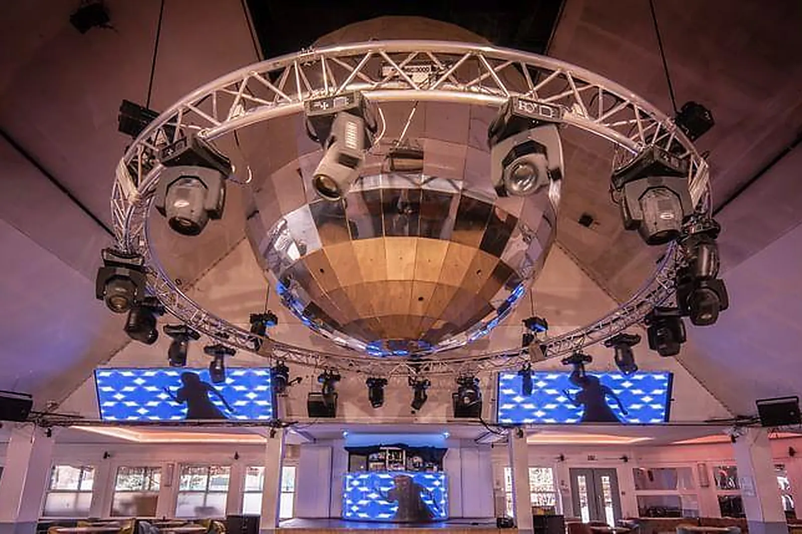 Lieux événementiels, CHALET DU LAC DE SAINT-MANDE