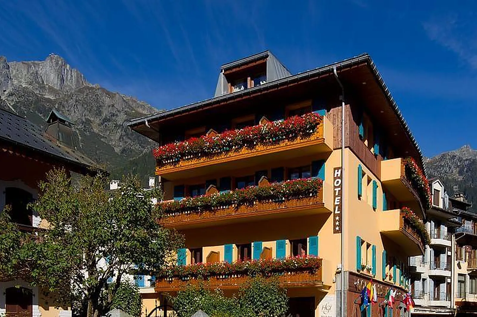 Lieux événementiels, CHALET HÔTEL LES GOURMETS***