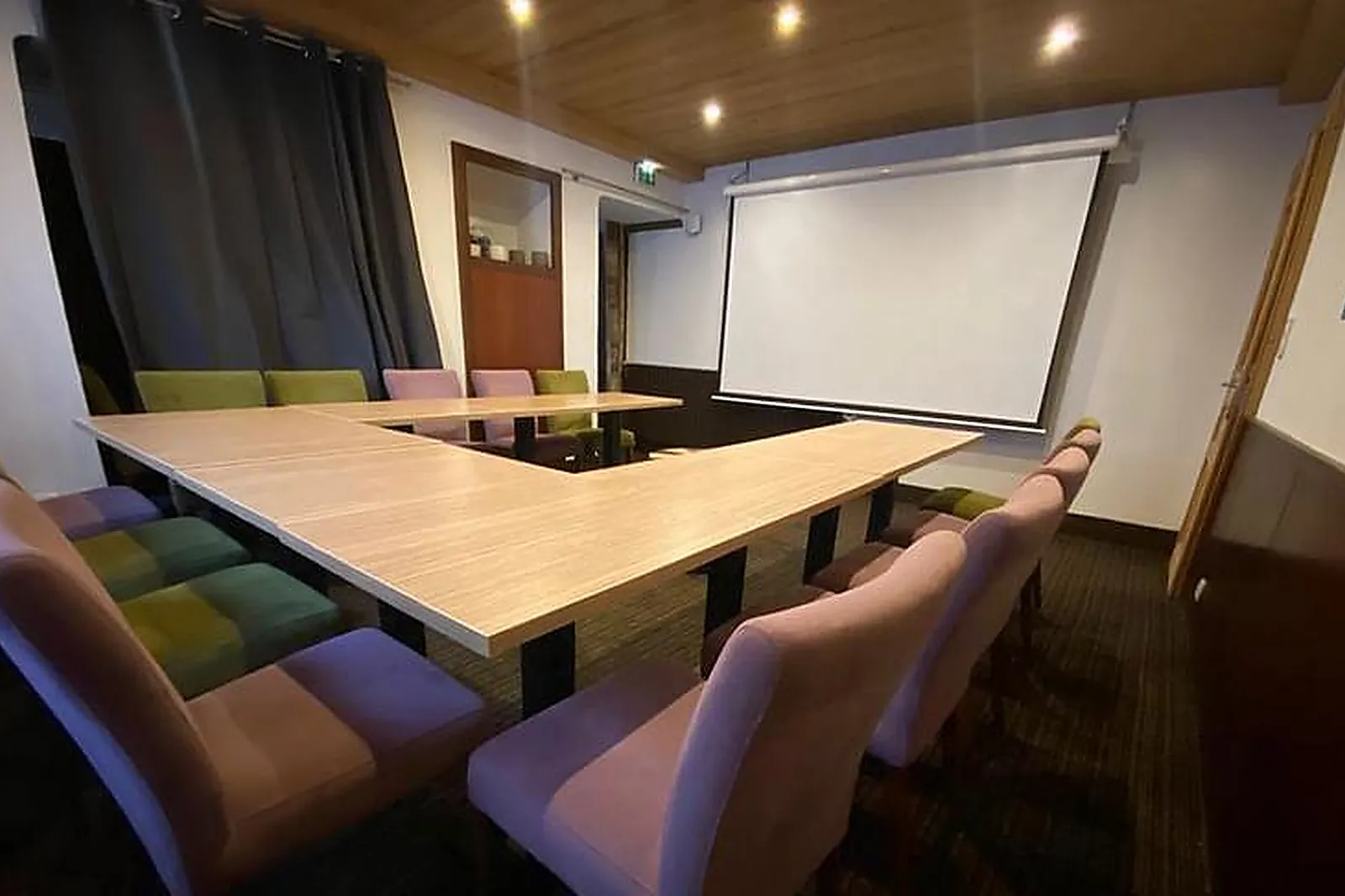 Lieux événementiels, CHALET HÔTEL LES GOURMETS***