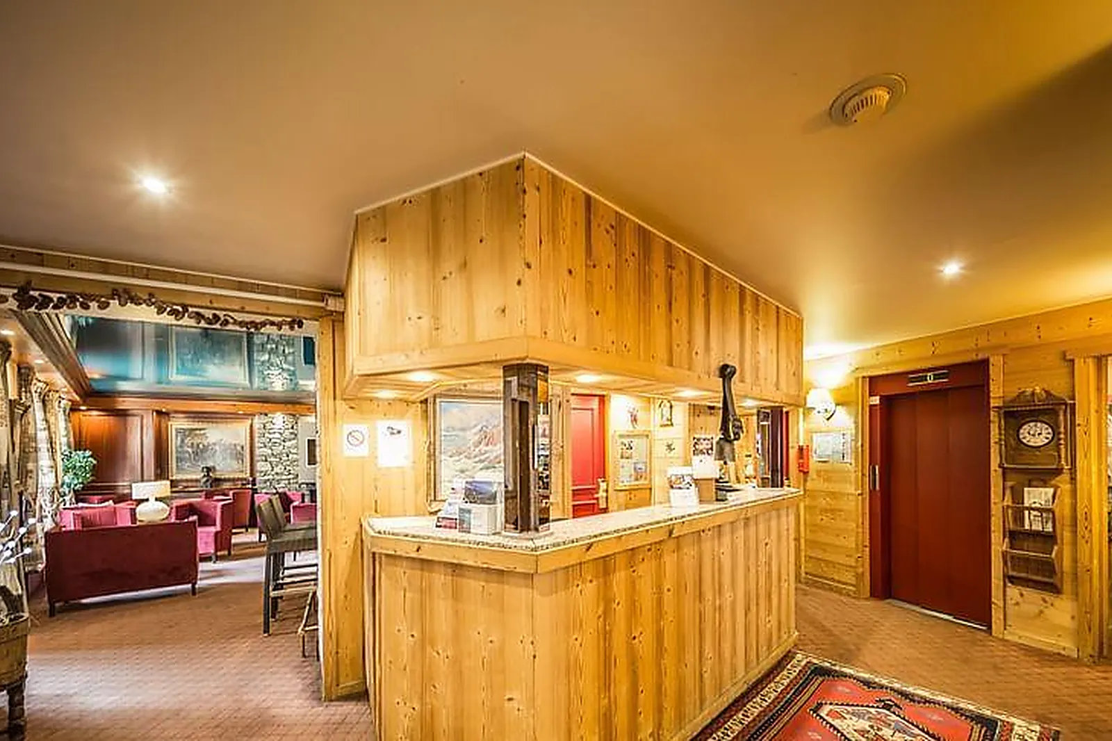 Lieux événementiels, CHALET HÔTEL LES GOURMETS***