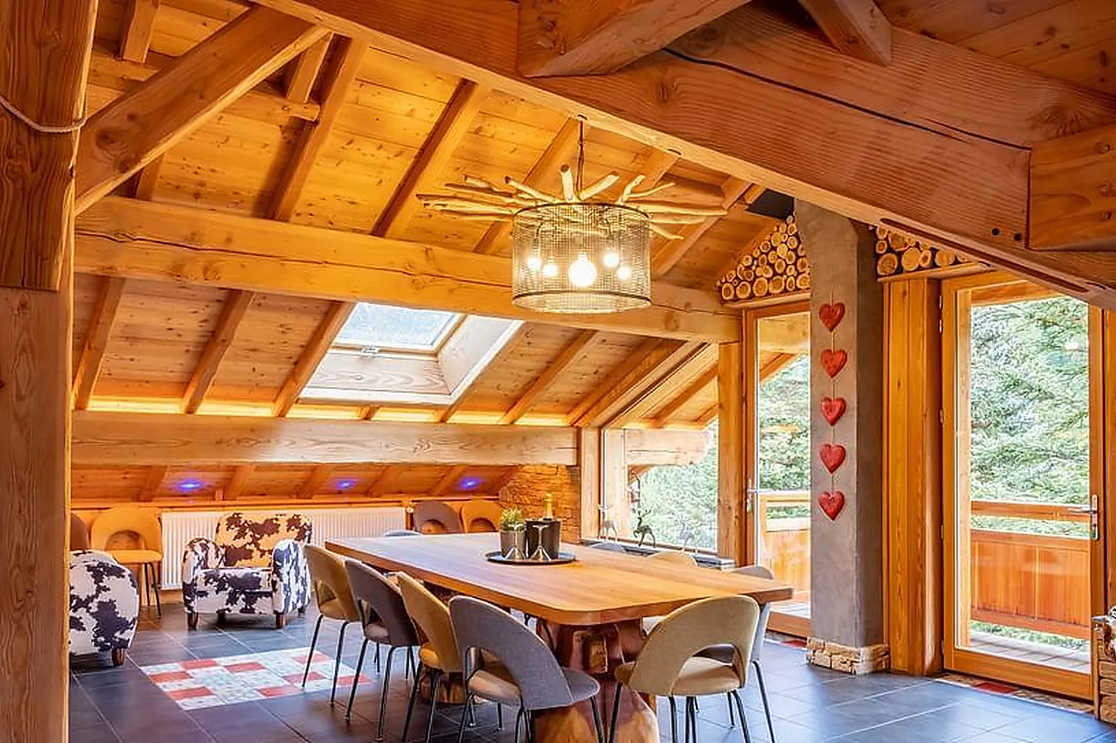 Lieux événementiels, CHALET LE CERF CHE - ECOGÎTE - 4*