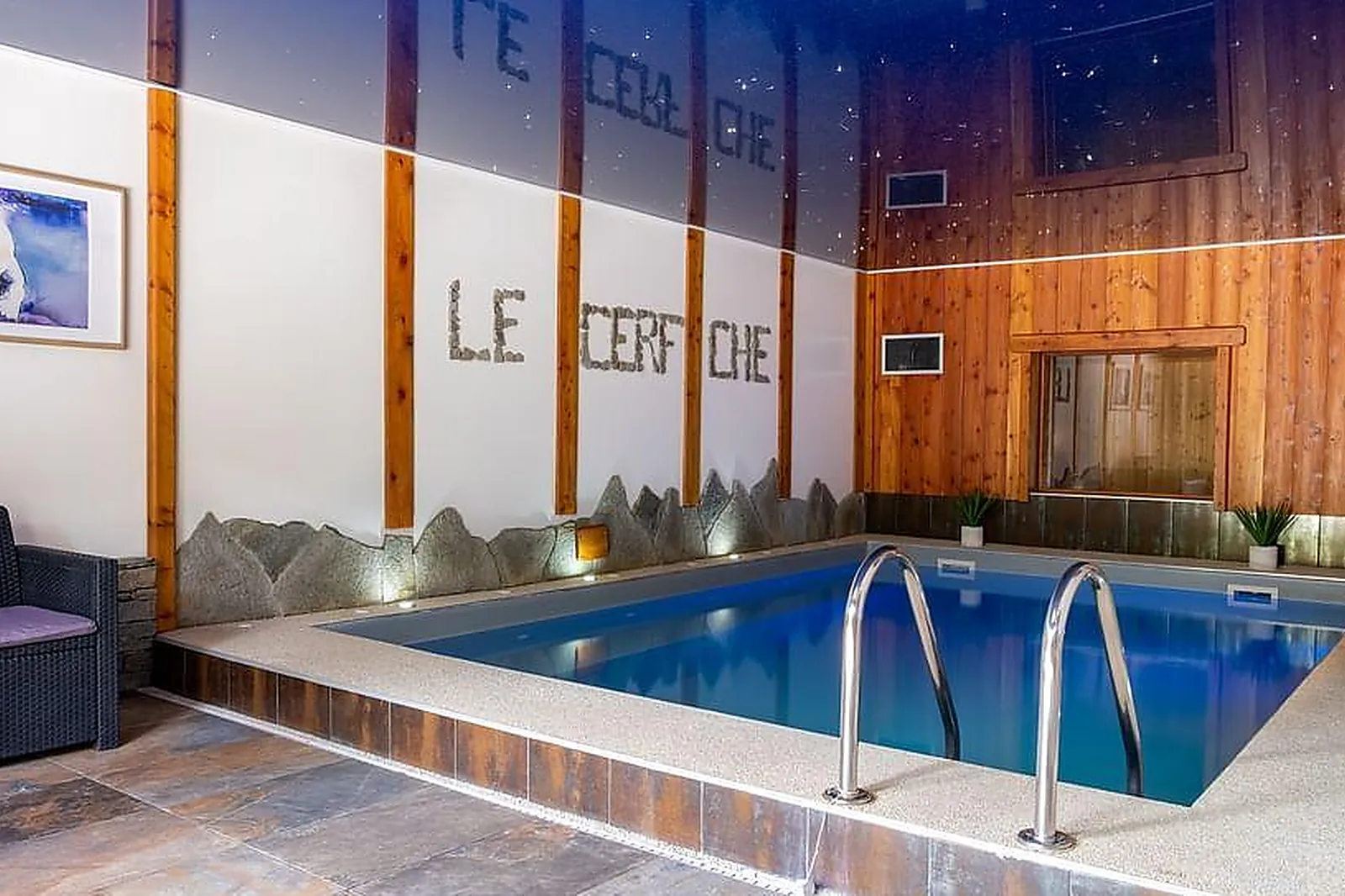 Lieux événementiels, CHALET LE CERF CHE - ECOGÎTE - 4*