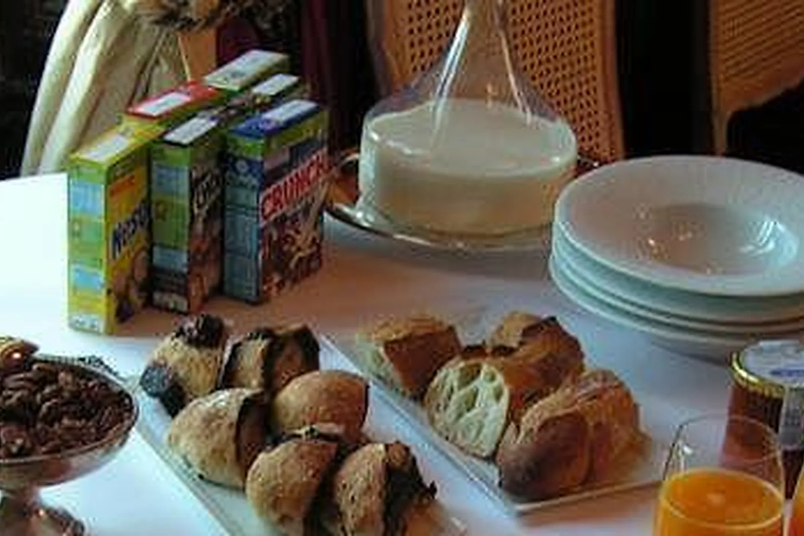 Lieux événementiels, CHATEAU D'APIGNÉ *****