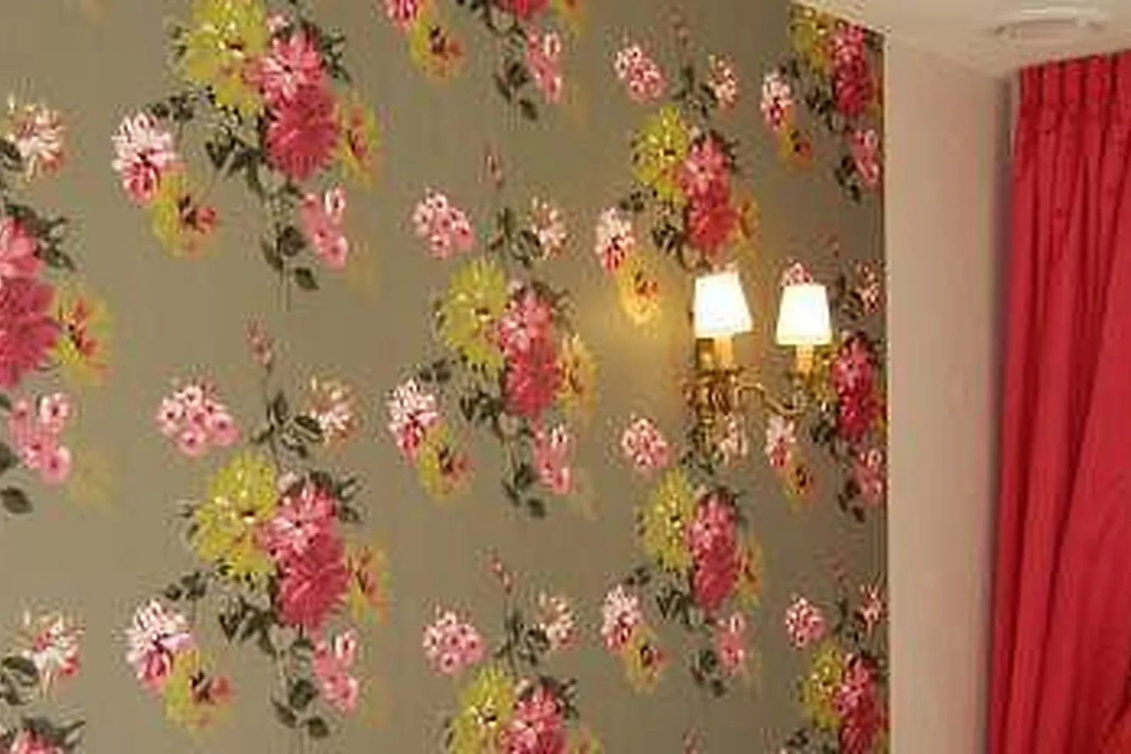 Lieux événementiels, CHATEAU D'APIGNÉ *****