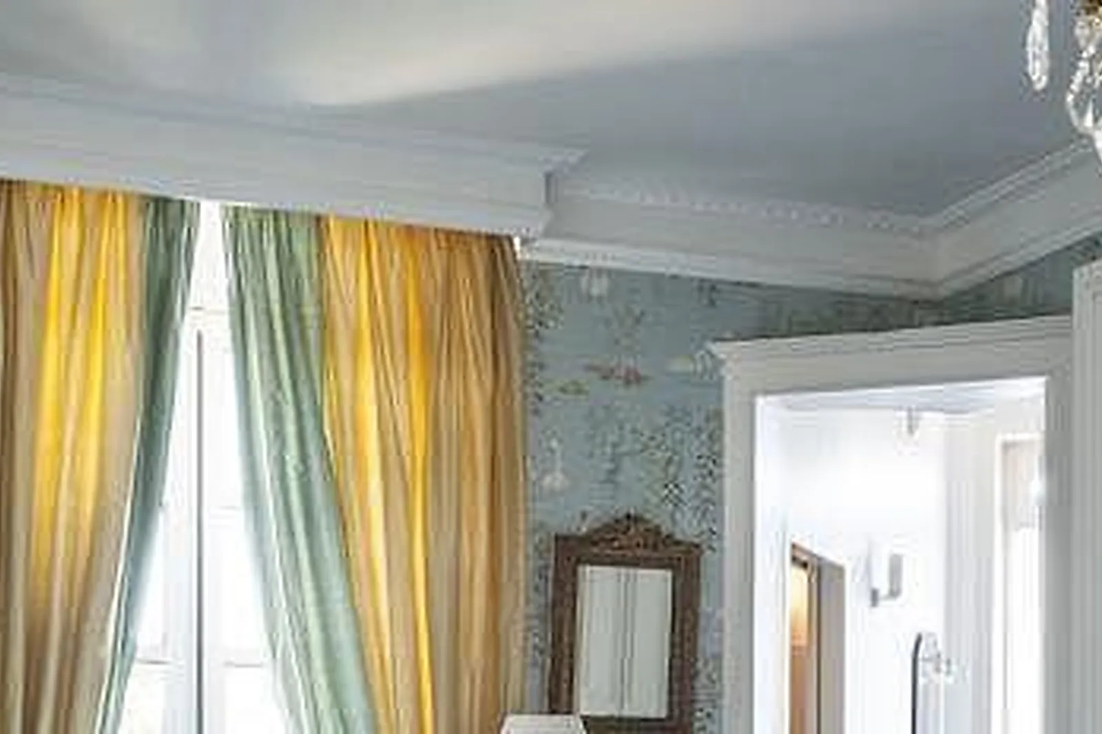 Lieux événementiels, CHATEAU D'APIGNÉ *****