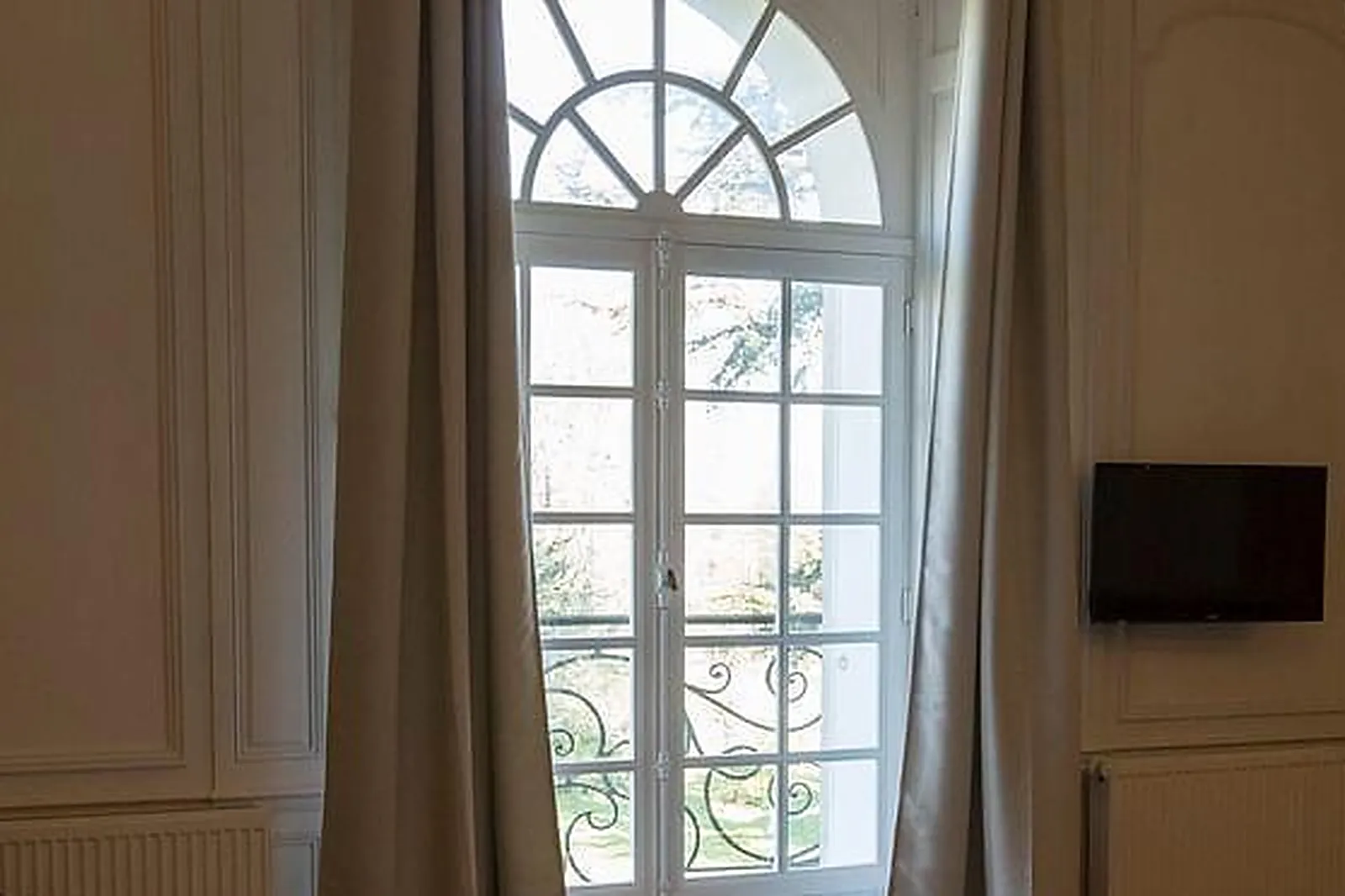 Lieux événementiels, CHATEAU DES MONTS