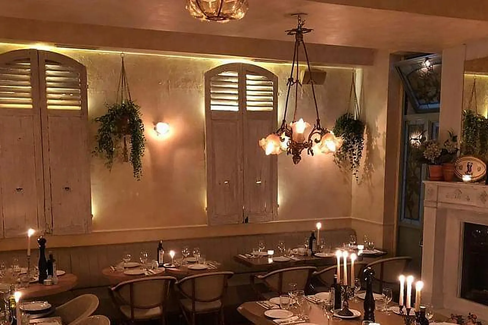 Lieux événementiels, CHEZ CÉZANNE