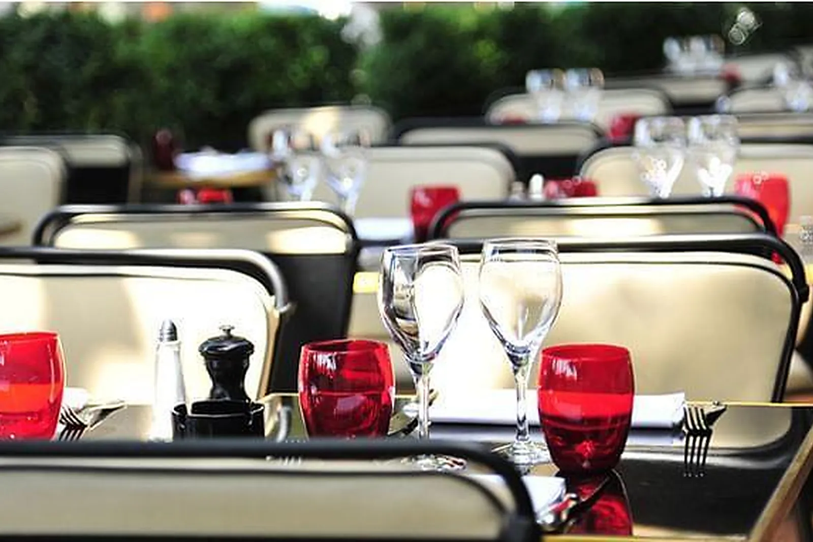 Lieux événementiels, CHEZ FRANCIS