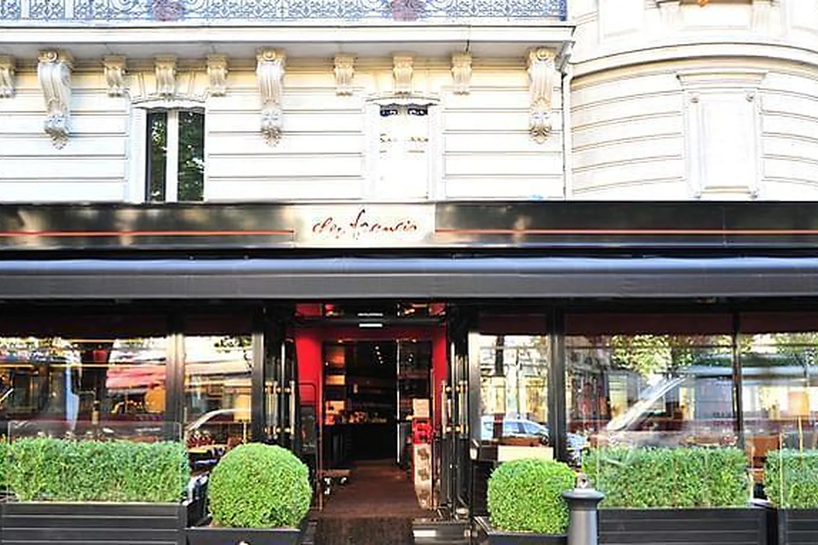 Lieux événementiels, CHEZ FRANCIS