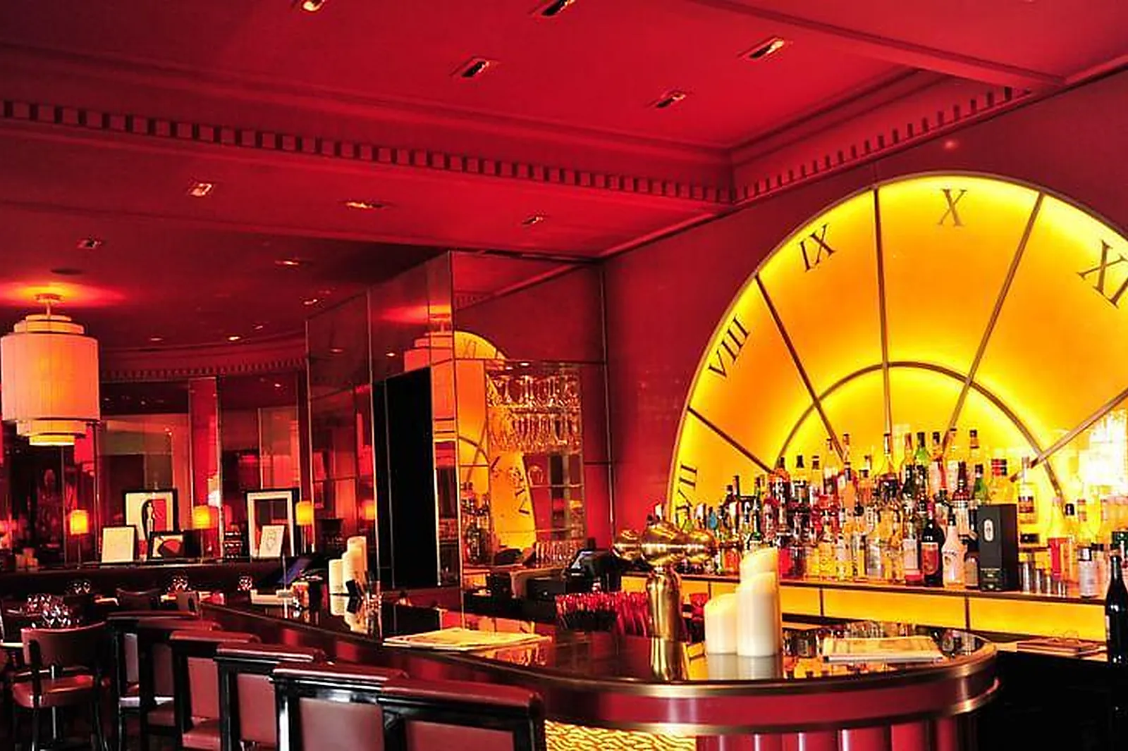 Lieux événementiels, CHEZ FRANCIS