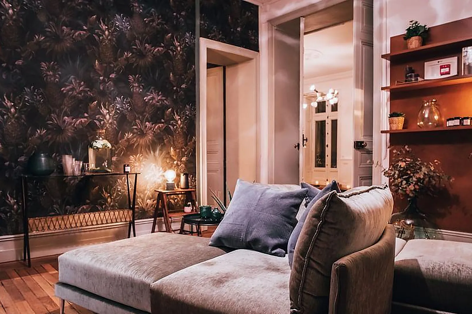 Lieux événementiels, CHEZ JUNE