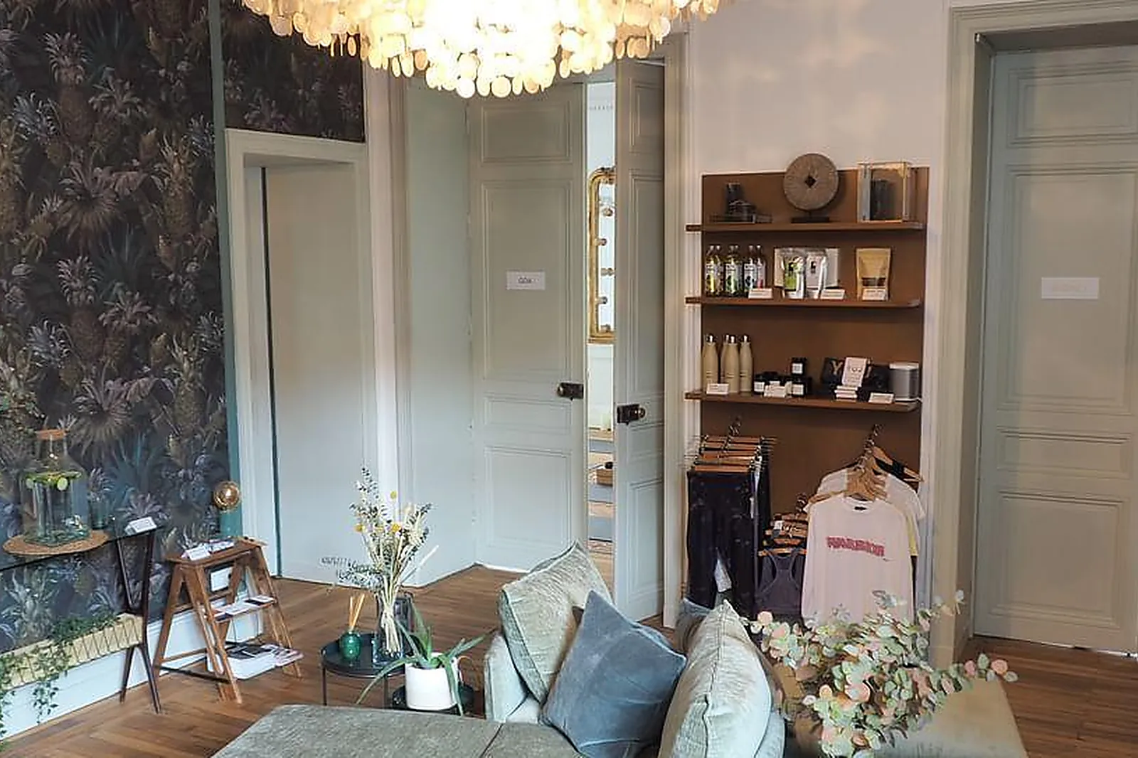 Lieux événementiels, CHEZ JUNE