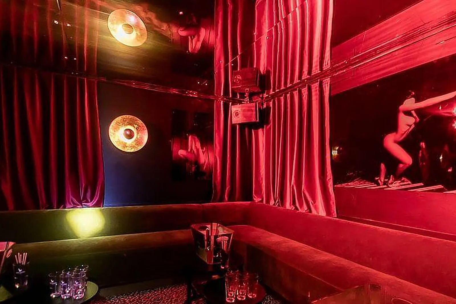 Lieux événementiels, CHEZ MOUNE