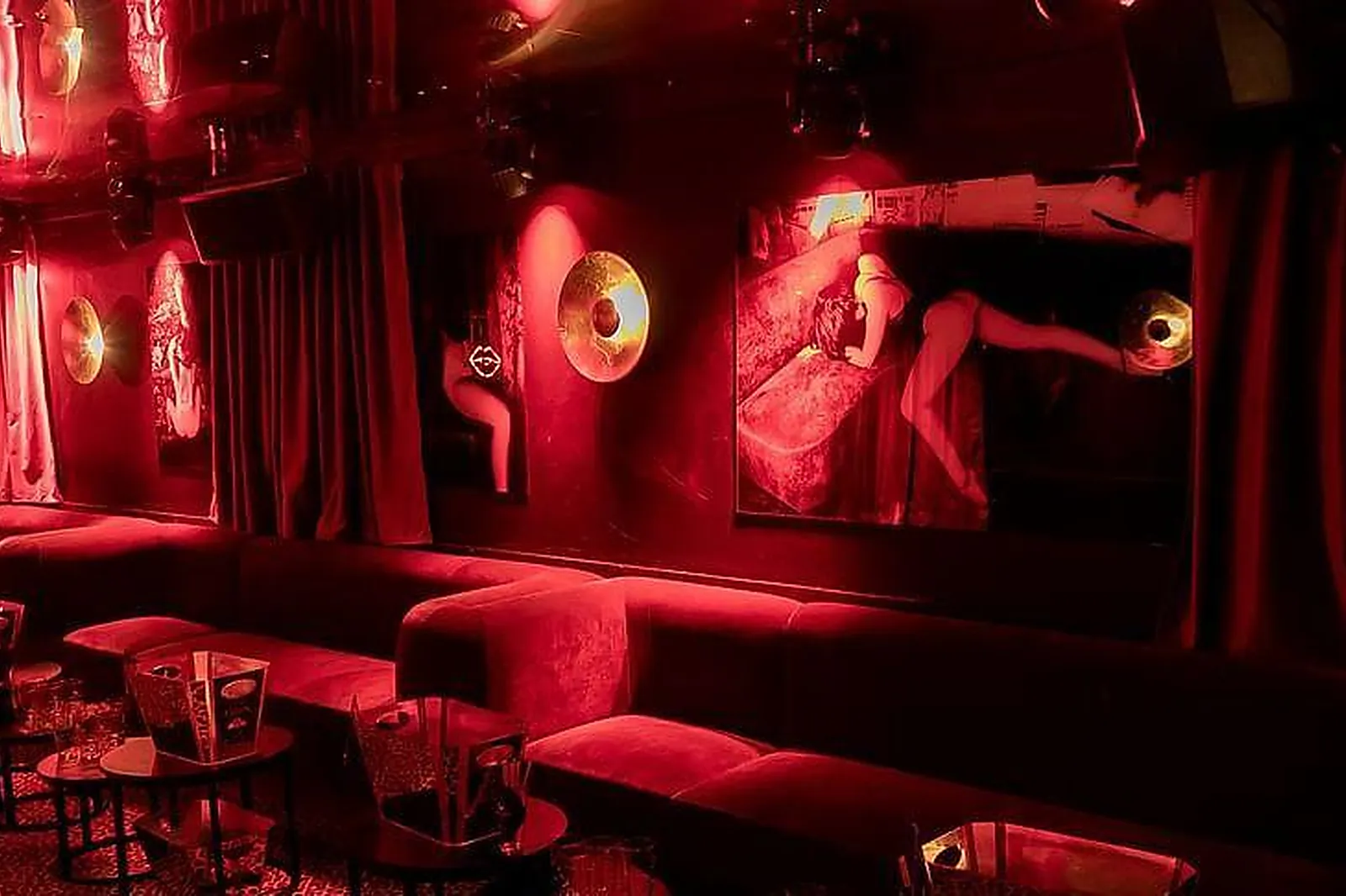 Lieux événementiels, CHEZ MOUNE