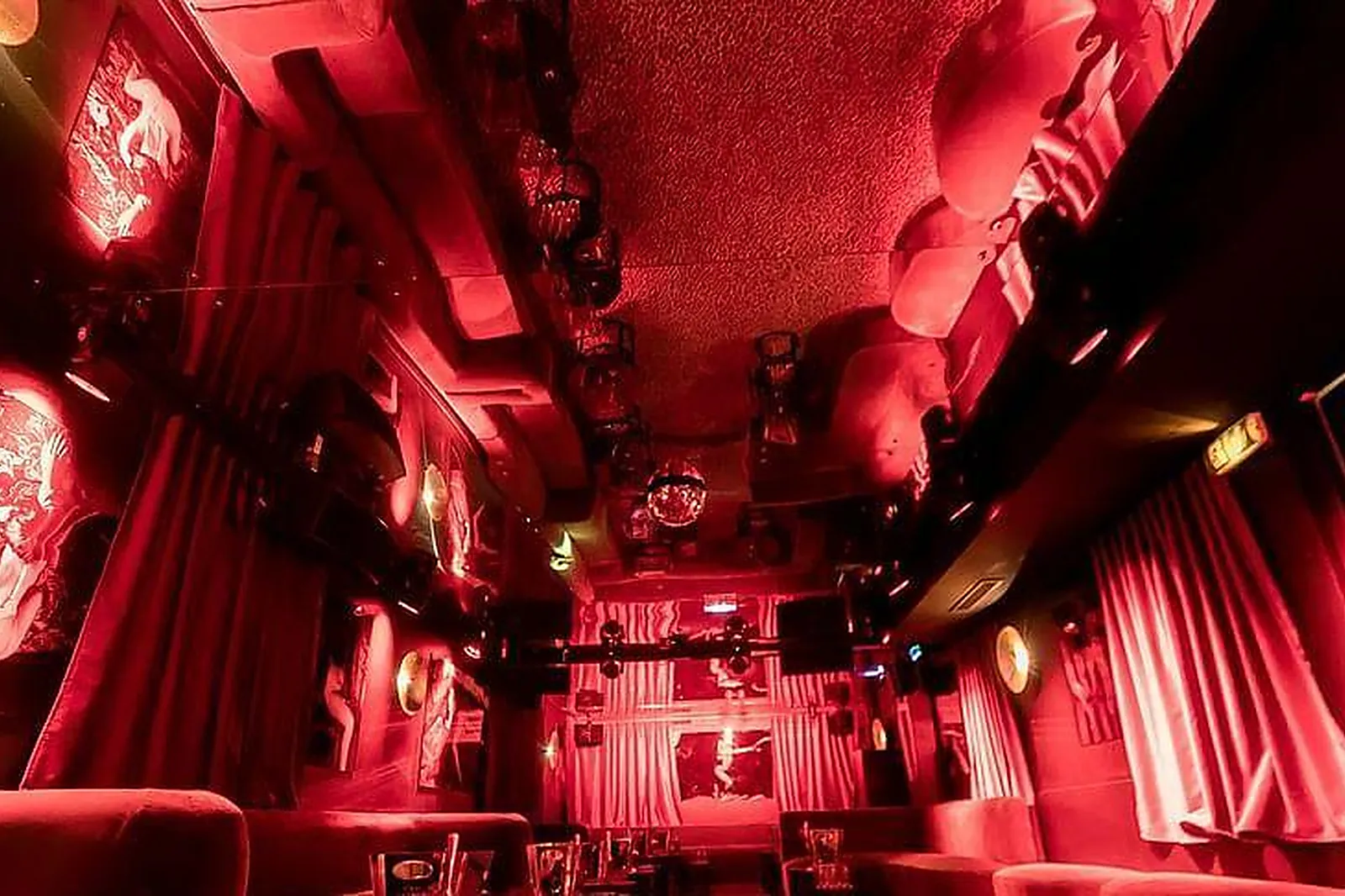 Lieux événementiels, CHEZ MOUNE