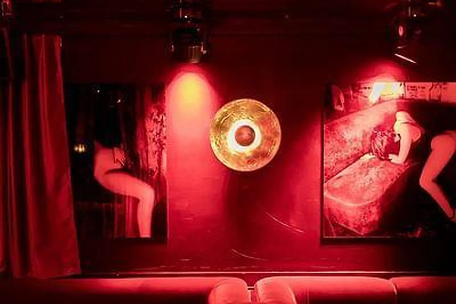 Lieux événementiels, CHEZ MOUNE