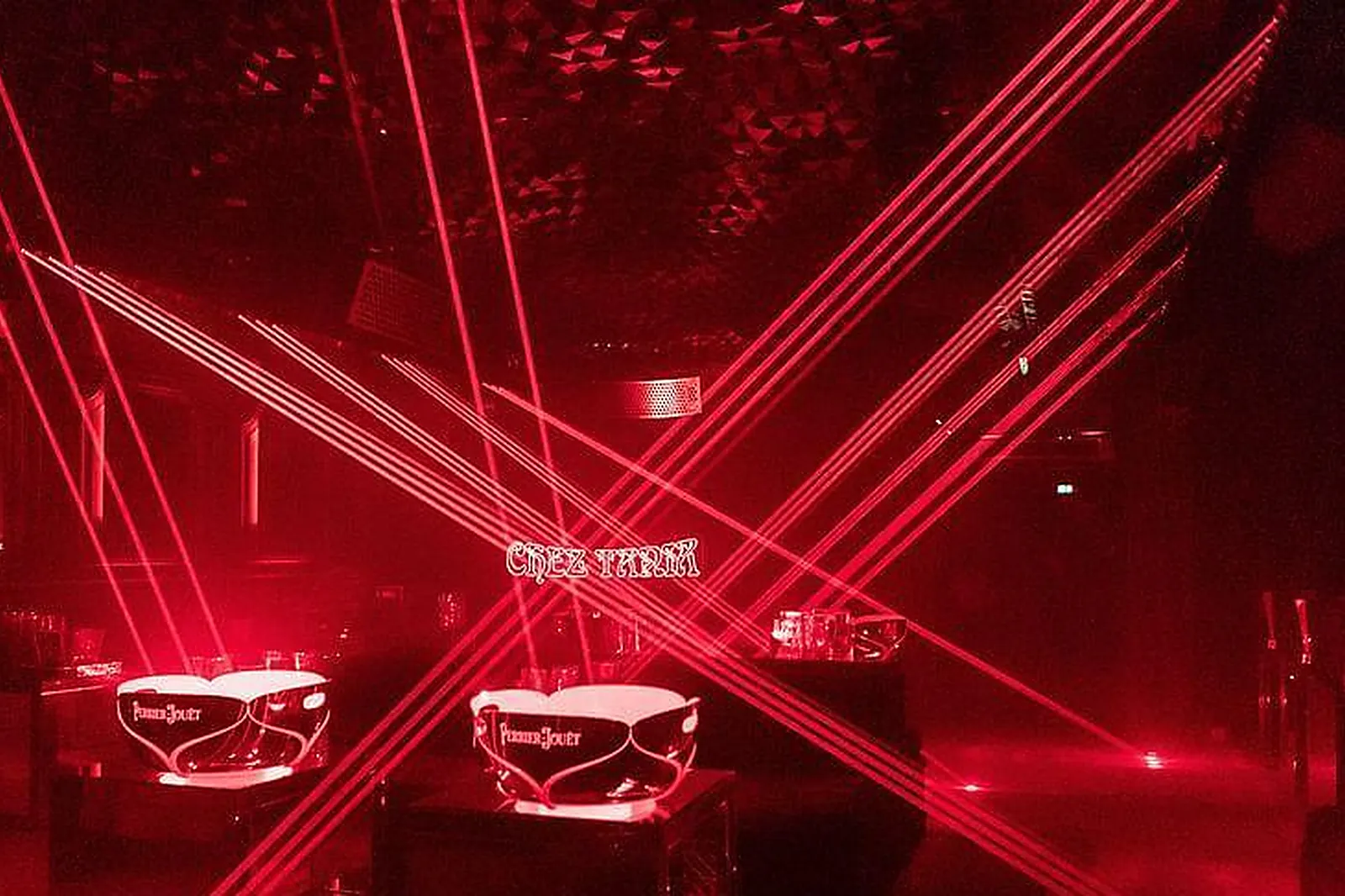 Lieux événementiels, CHEZ TANIA