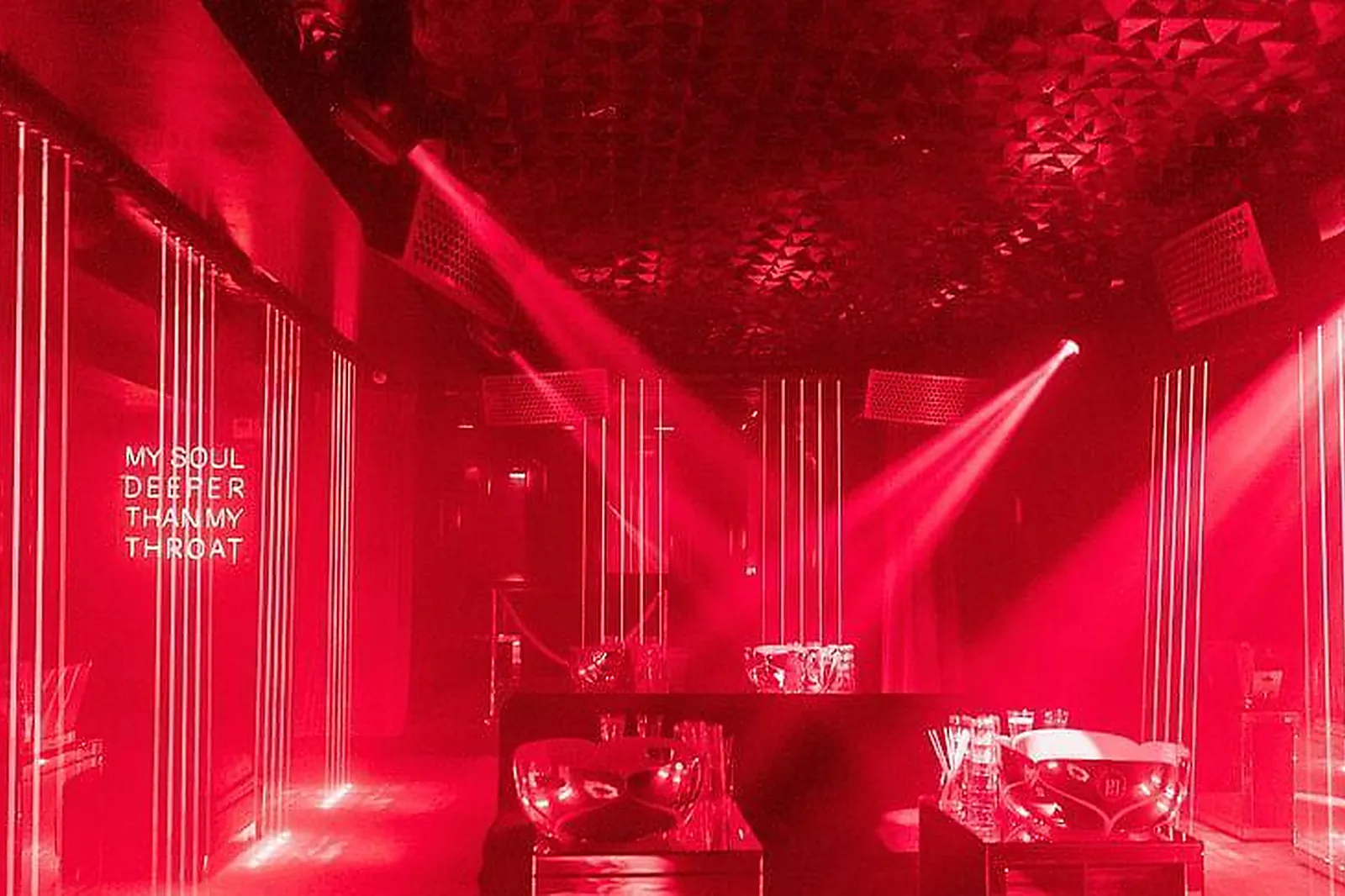 Lieux événementiels, CHEZ TANIA