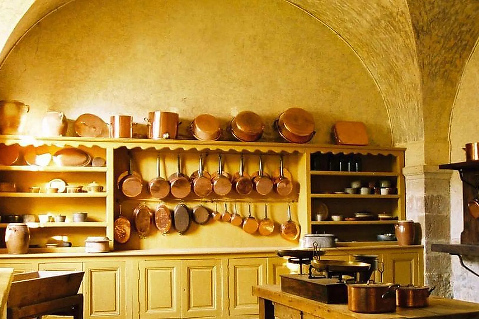 Lieux événementiels, CHÂTEAU-ABBAYE DE CASSAN