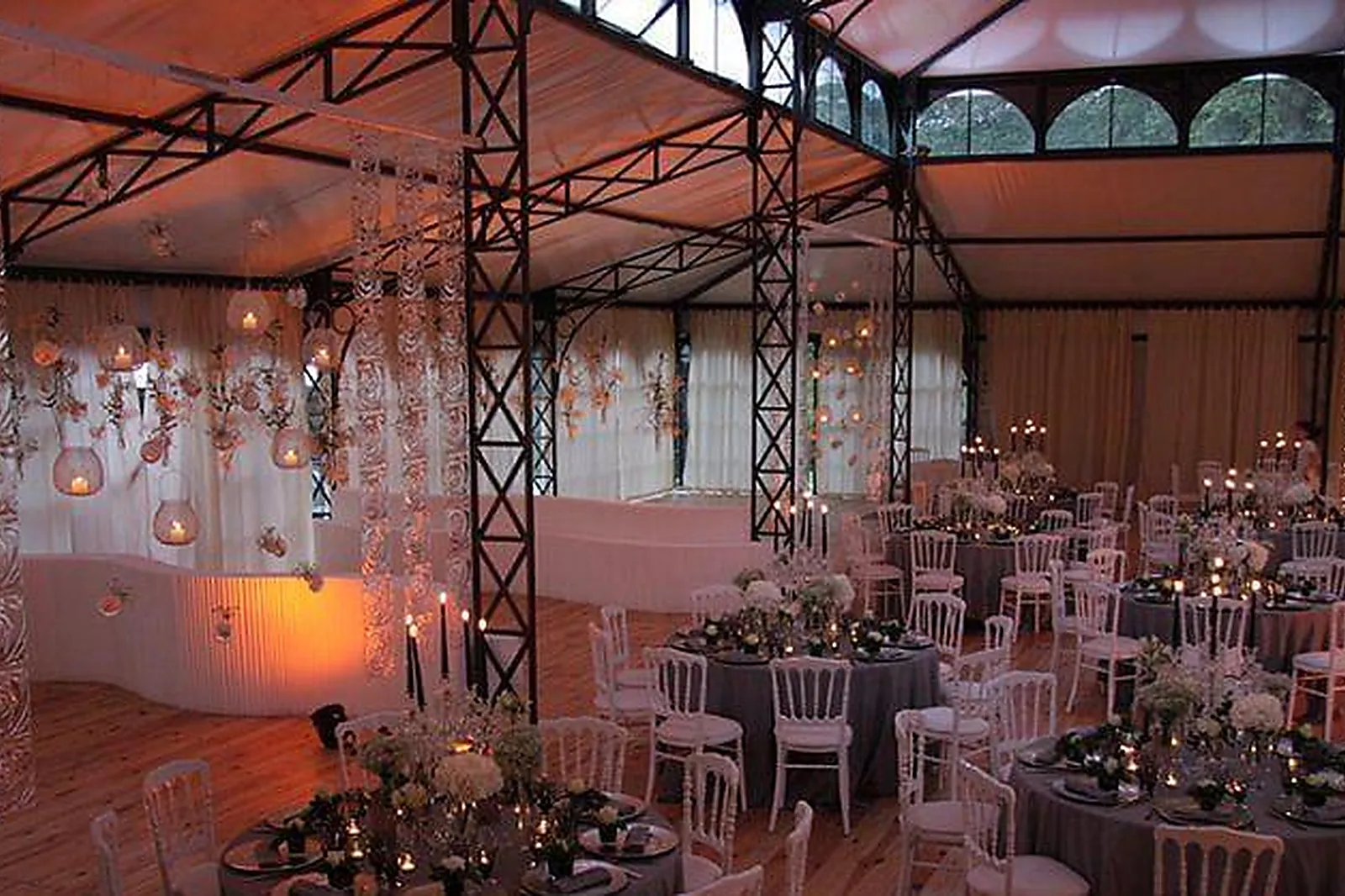 Lieux événementiels, CHÂTEAU BARTHÉLEMY