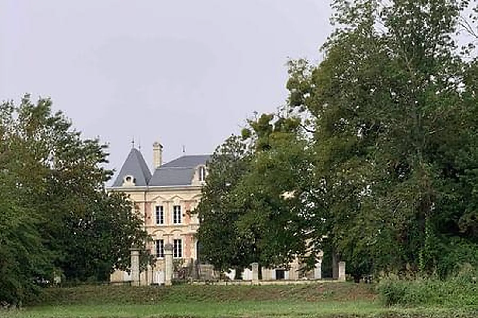 Lieux événementiels, CHÂTEAU BOZELLE