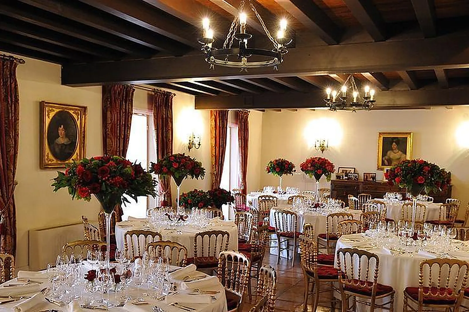 Lieux événementiels, CHÂTEAU FOMBRAUGE