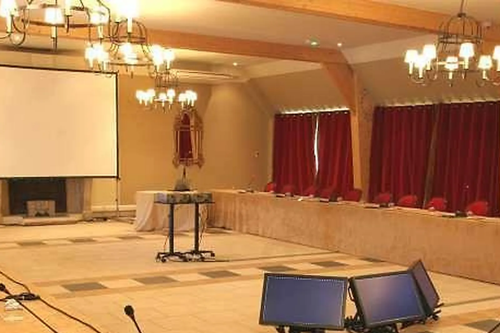 Lieux événementiels, CHÂTEAU GOLF & SPA D'AUGERVILLE *****