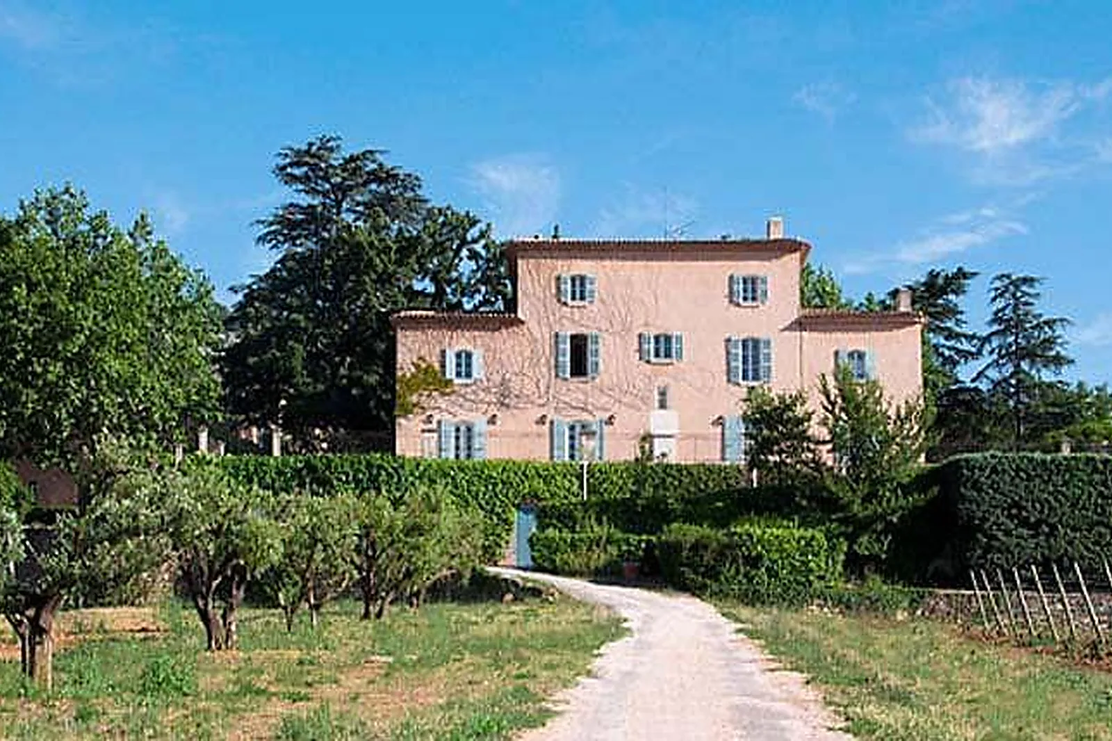 Lieux événementiels, LA BASTIDE DES CALANQUES