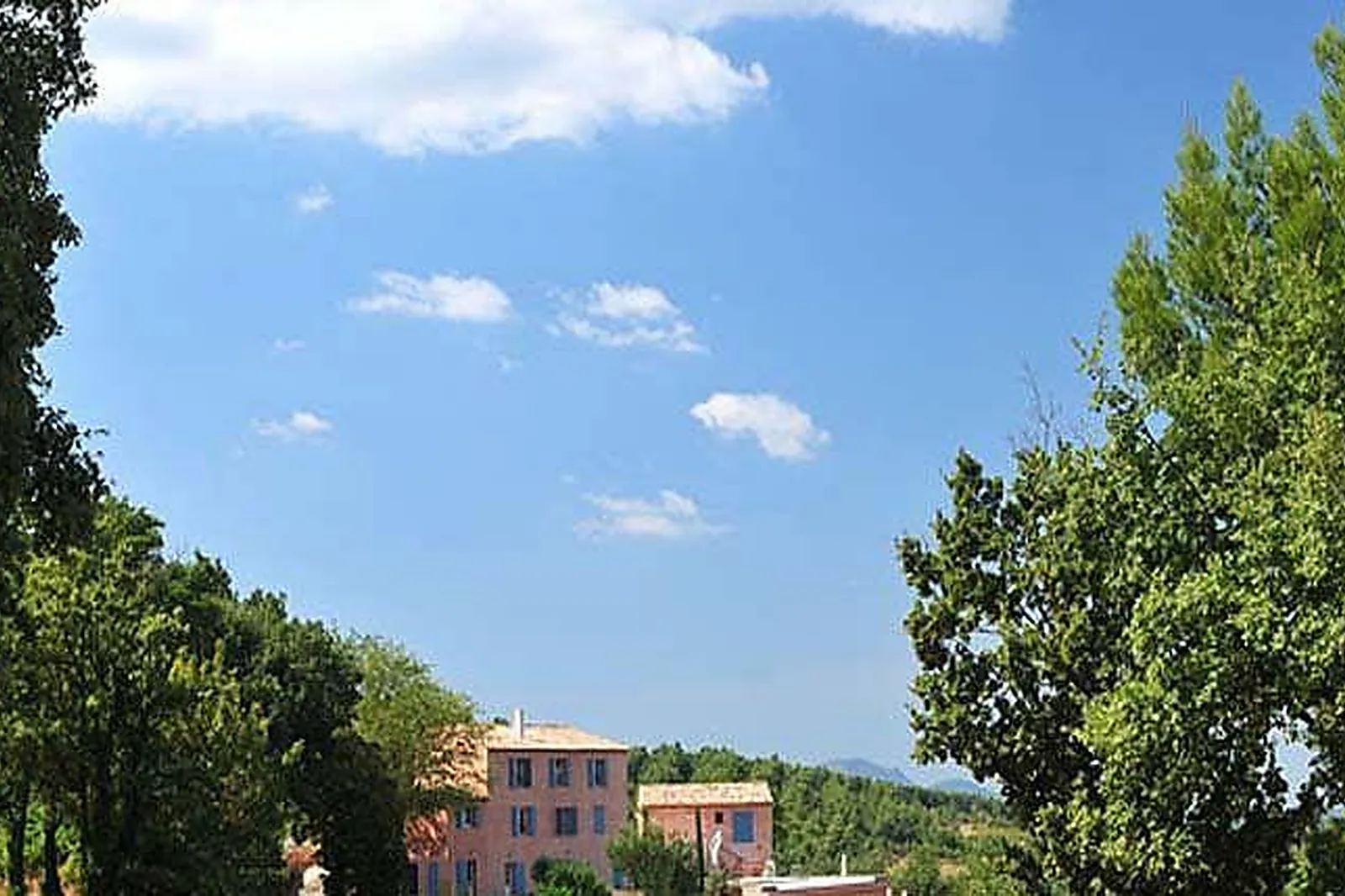 Lieux événementiels, LA BASTIDE DES CALANQUES
