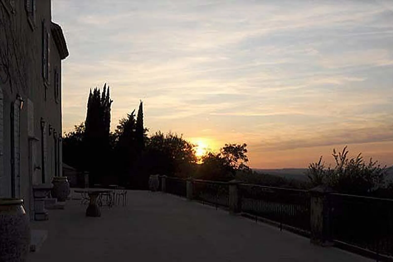 Lieux événementiels, LA BASTIDE DES CALANQUES
