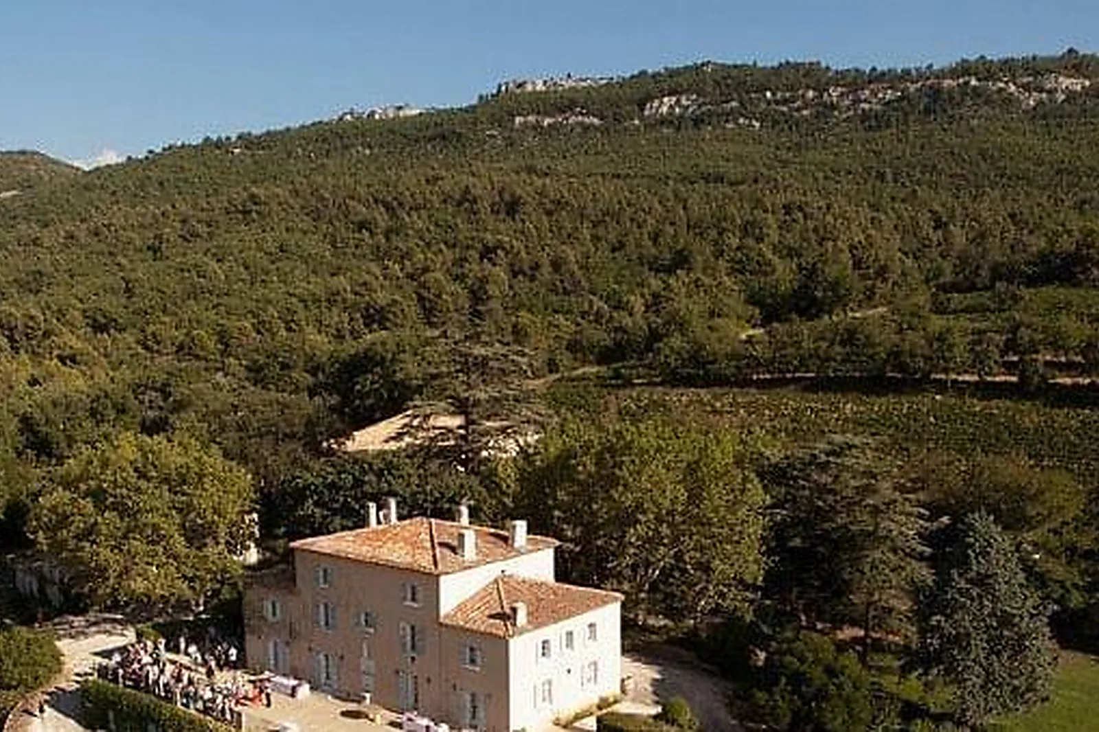 Lieux événementiels, LA BASTIDE DES CALANQUES