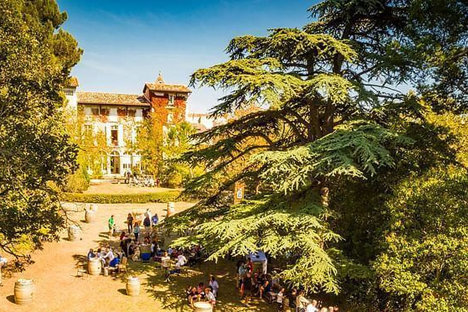 Lieux événementiels, CHÂTEAU GUILHEM