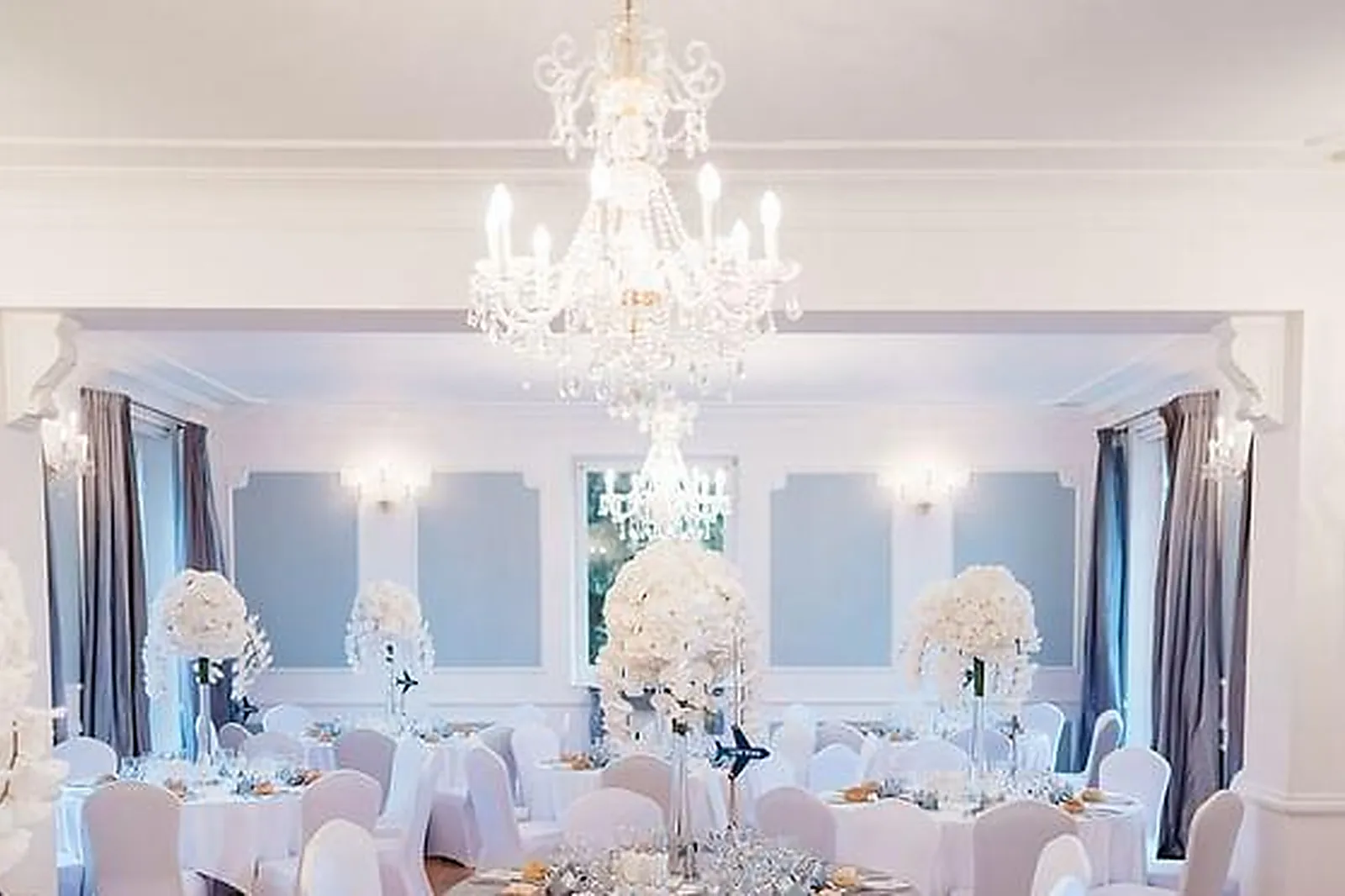 Lieux événementiels, DOXA - MANDEL