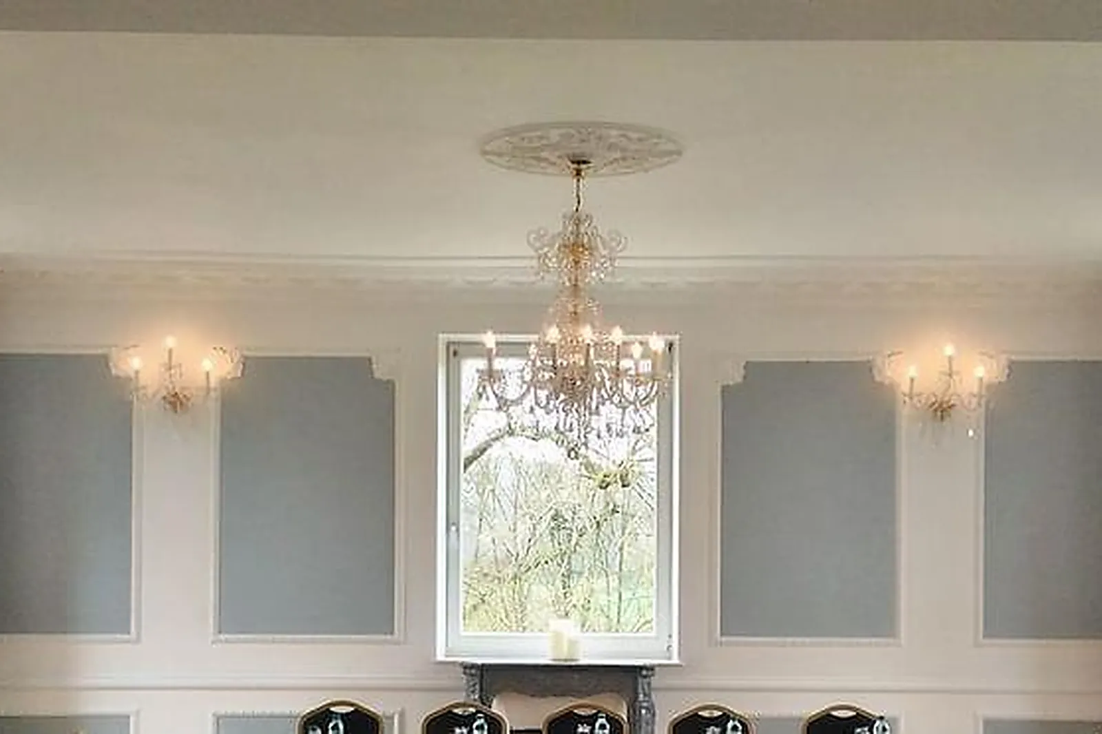 Lieux événementiels, DOXA - MANDEL