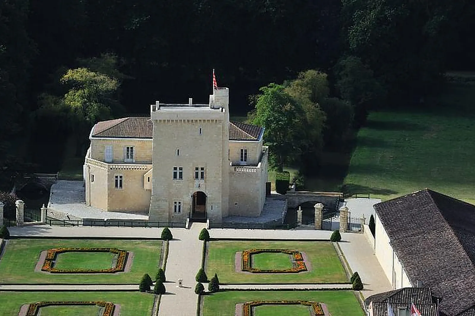 Lieux événementiels, LYS CONSEIL
