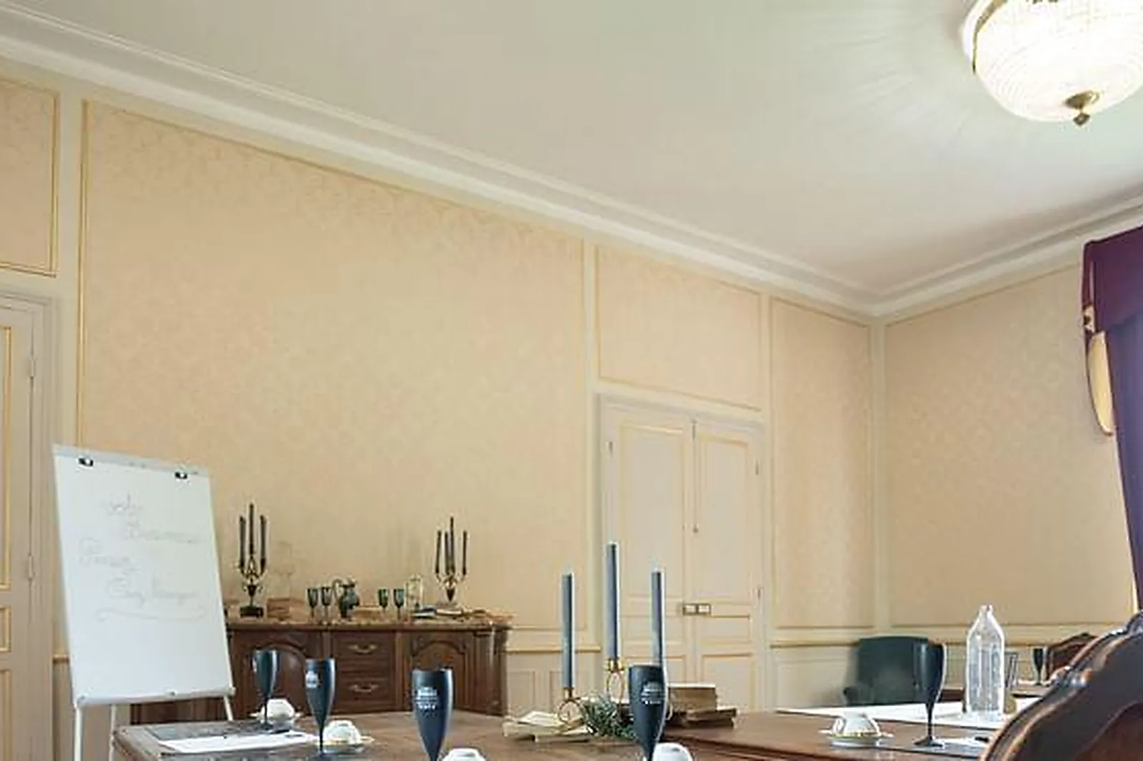 Lieux événementiels, CHÂTEAU LA TOUR LANDRY